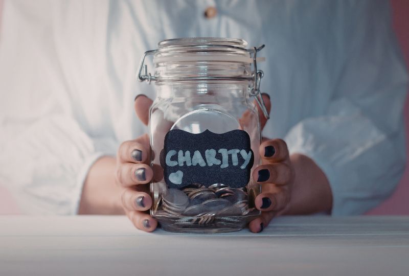 Kuwait bans cash donations to charities during Ramadan